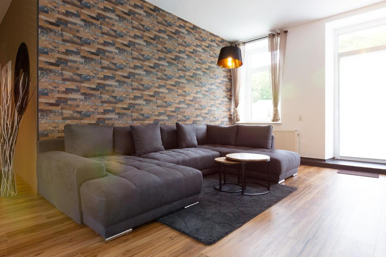Ferienwohnung Moselallee 5 Sterne 摩泽尔肯 外观 照片